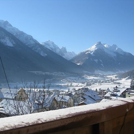 Haus Bergheimat - Familie Oberacher Guest House Fulpmes Luaran gambar