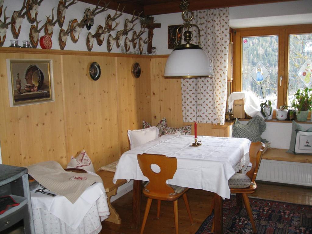 Haus Bergheimat - Familie Oberacher Guest House Fulpmes Luaran gambar
